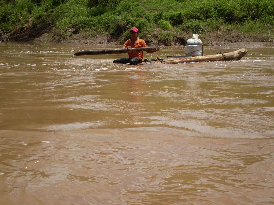 rio Bocay z Ayapalu do Puluwas (004).jpg